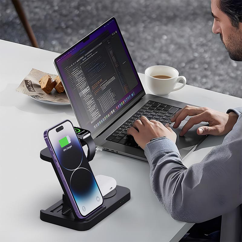 Stazione di ricarica wireless  - Watch 7 Smartwatch Iphone recensione e prezzo